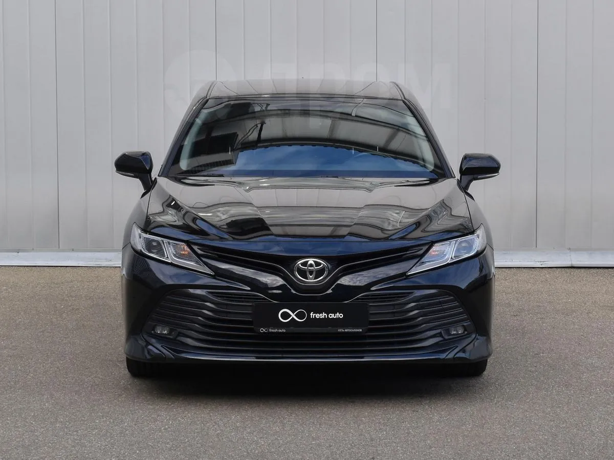 Toyota Camry Image 3